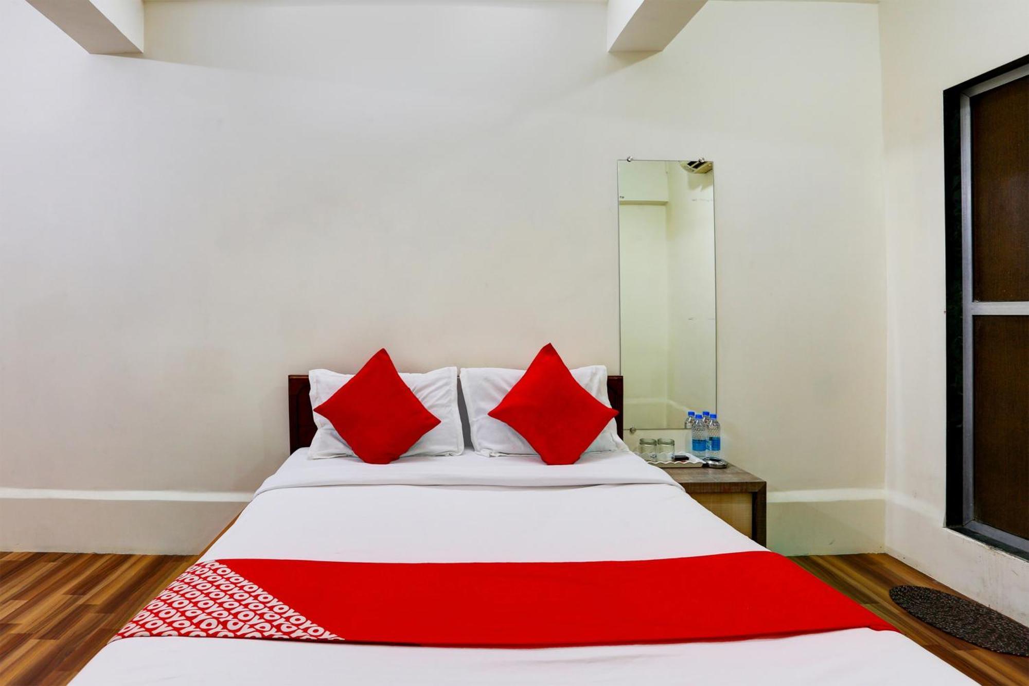 Hotel O Classic Mumbai  Buitenkant foto